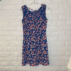 Market & Spruce Dress